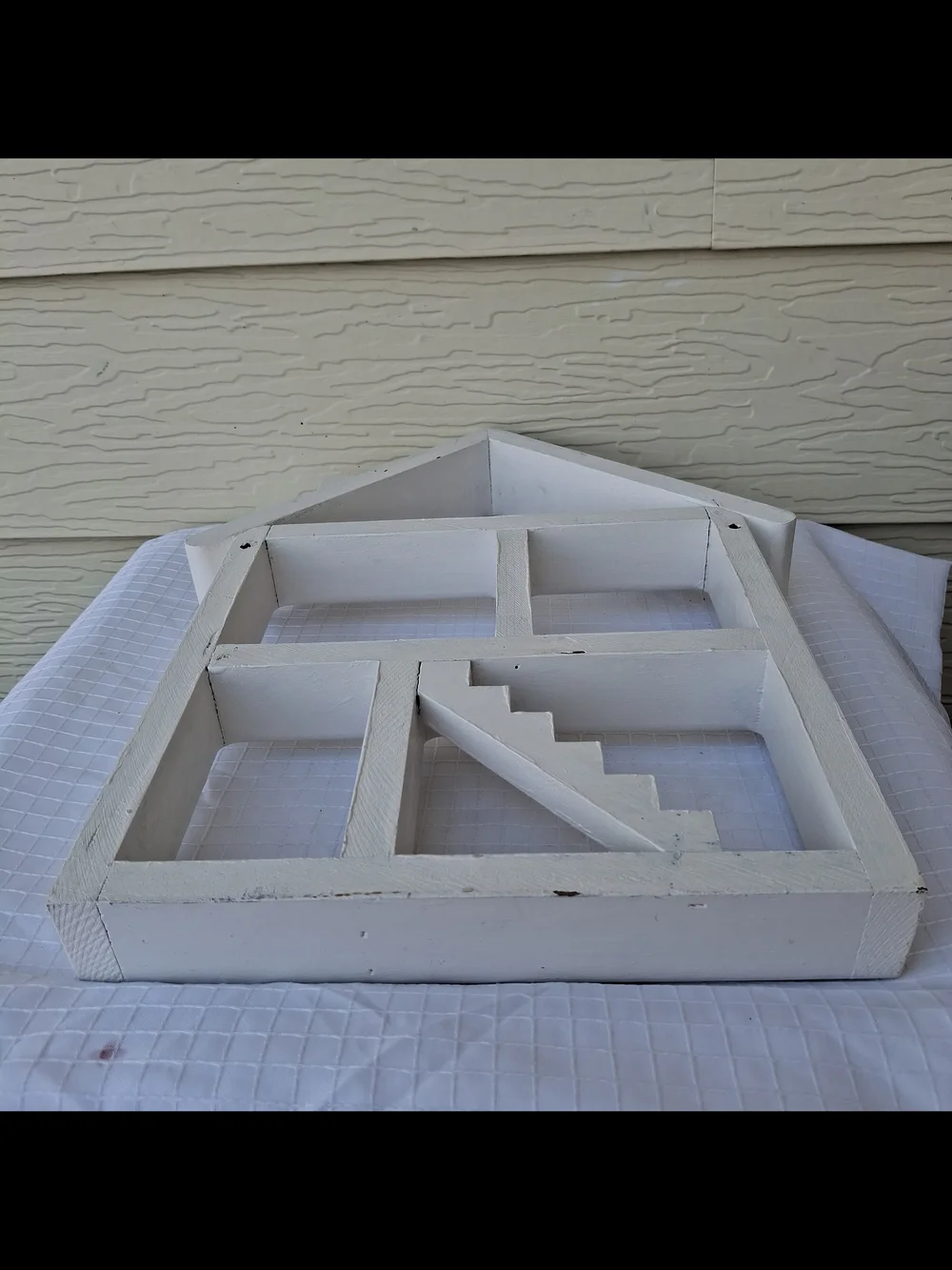 White Wooden House-Shaped Wall Shelf